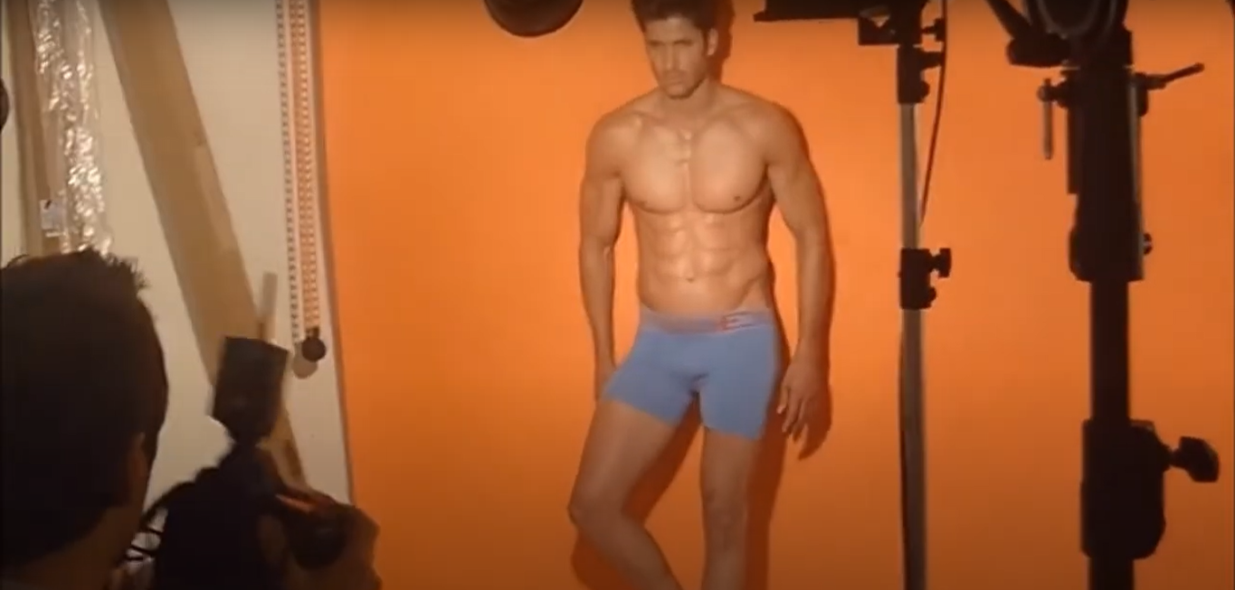 Cargar video: 